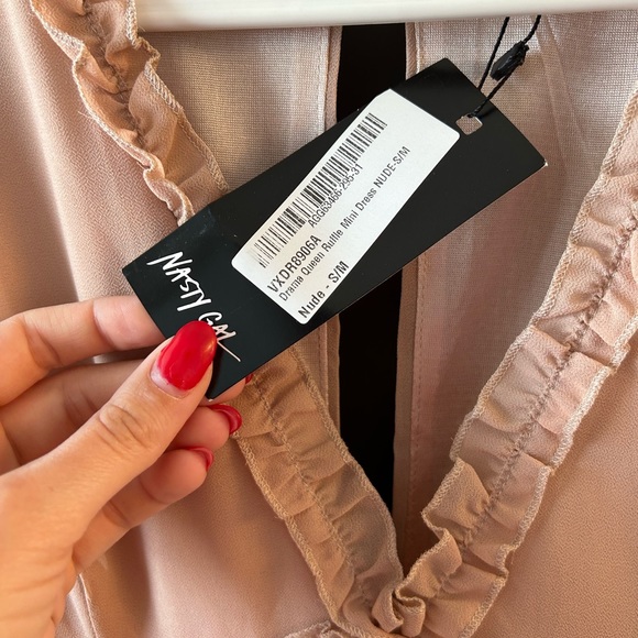 NWT light pink summer dress Nasty Gal - Picture 3 of 3